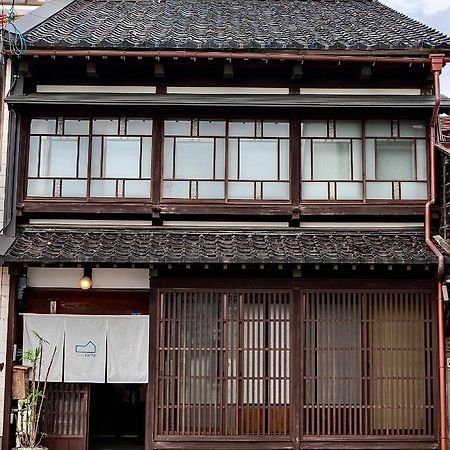 Machiya Guest House Carta Kanazawa Esterno foto