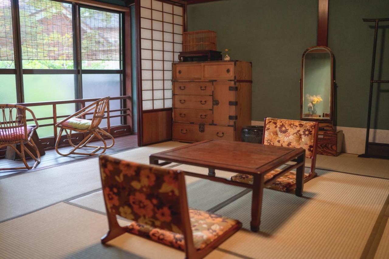 Machiya Guest House Carta Kanazawa Esterno foto