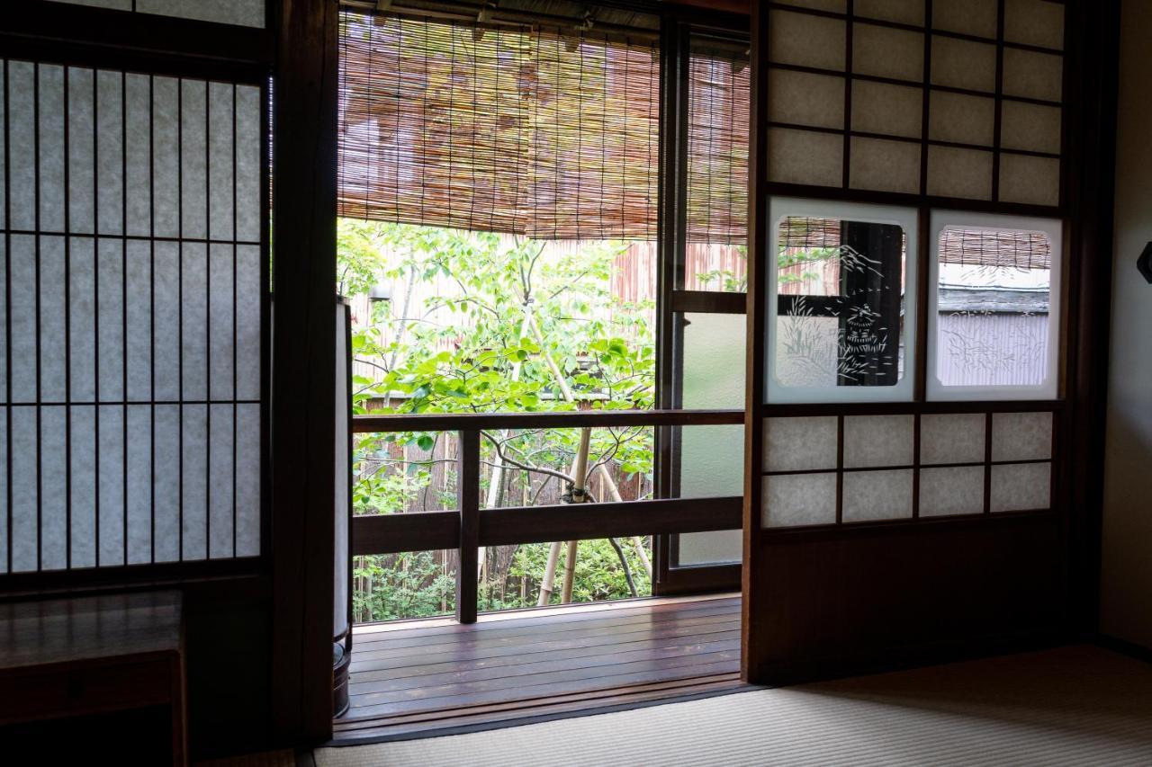 Machiya Guest House Carta Kanazawa Esterno foto