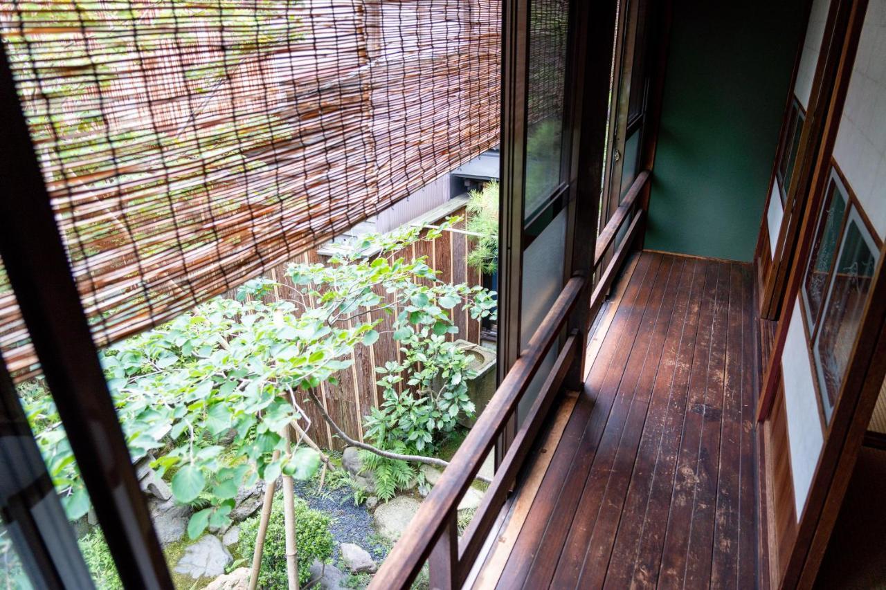 Machiya Guest House Carta Kanazawa Esterno foto