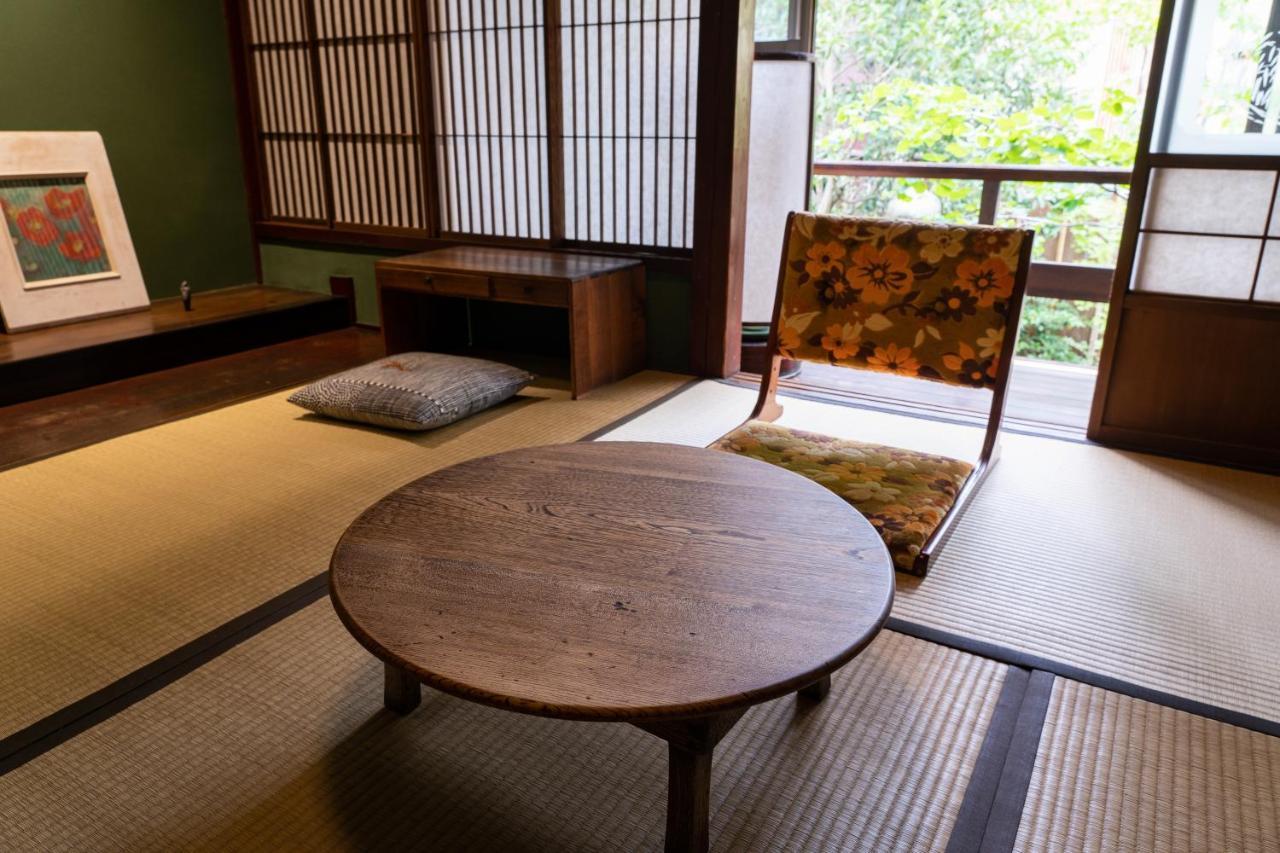 Machiya Guest House Carta Kanazawa Esterno foto