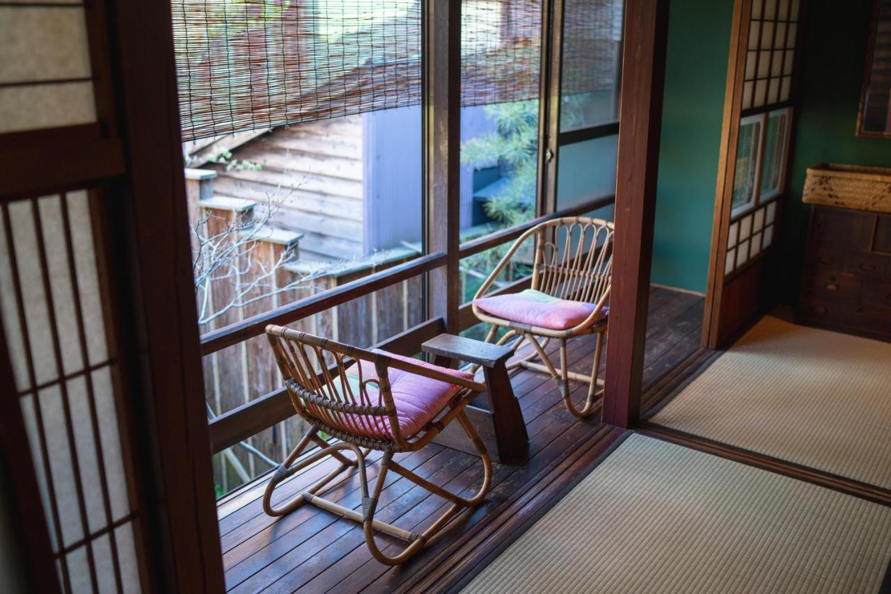 Machiya Guest House Carta Kanazawa Esterno foto