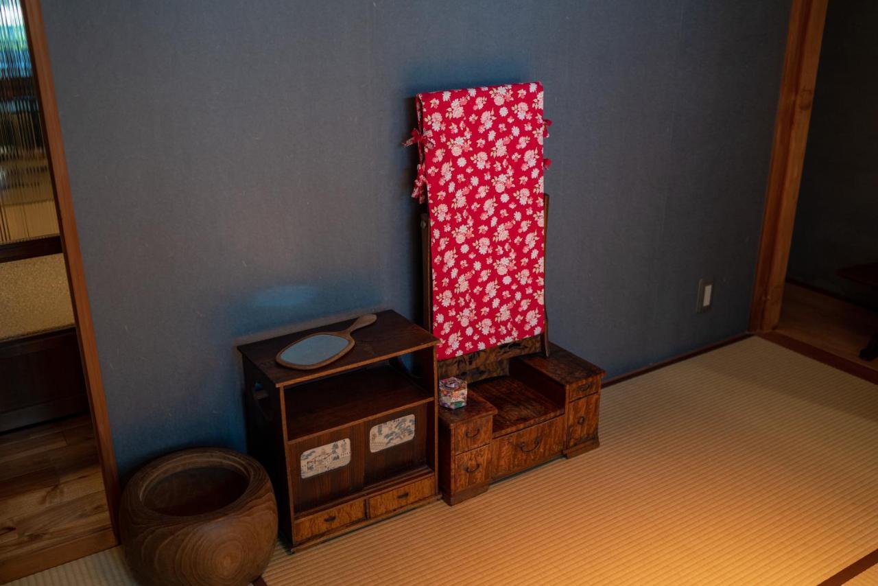Machiya Guest House Carta Kanazawa Esterno foto