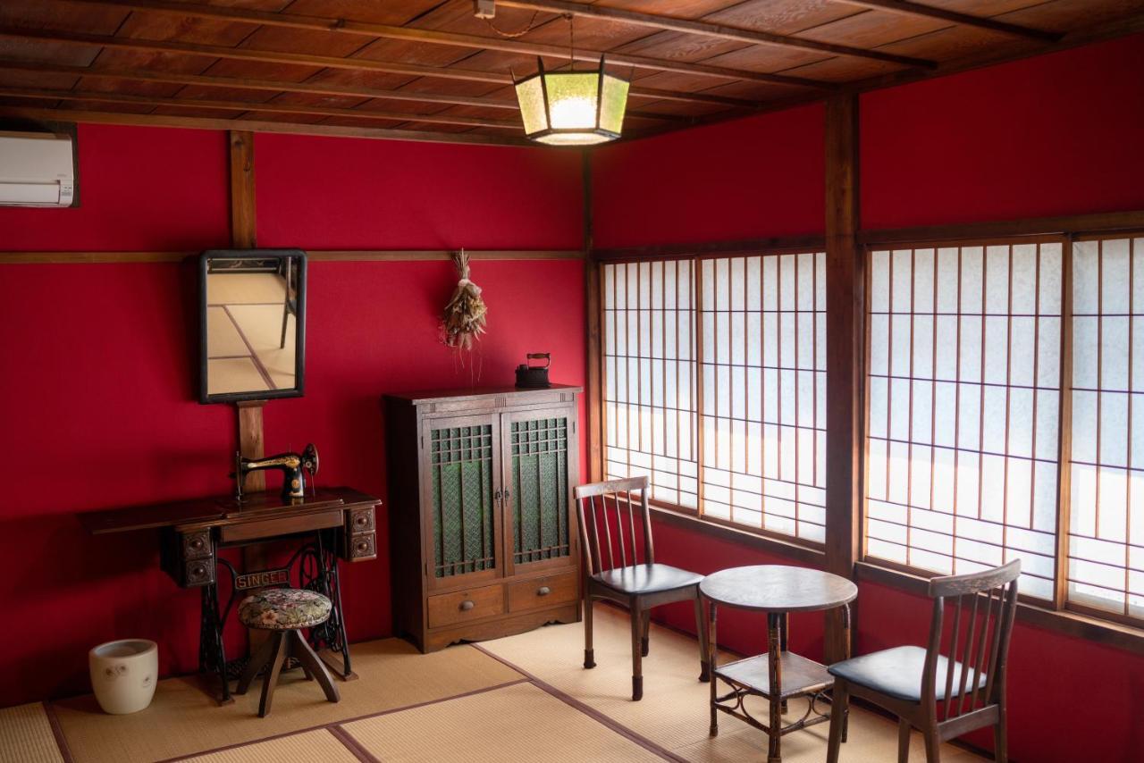 Machiya Guest House Carta Kanazawa Esterno foto